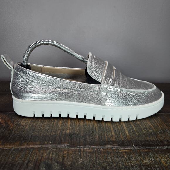 Vionic Silver Uptown Loafers - Picture 5 of 11